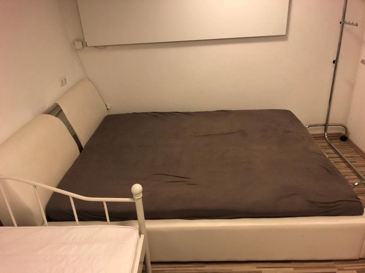 Rafael Apartment